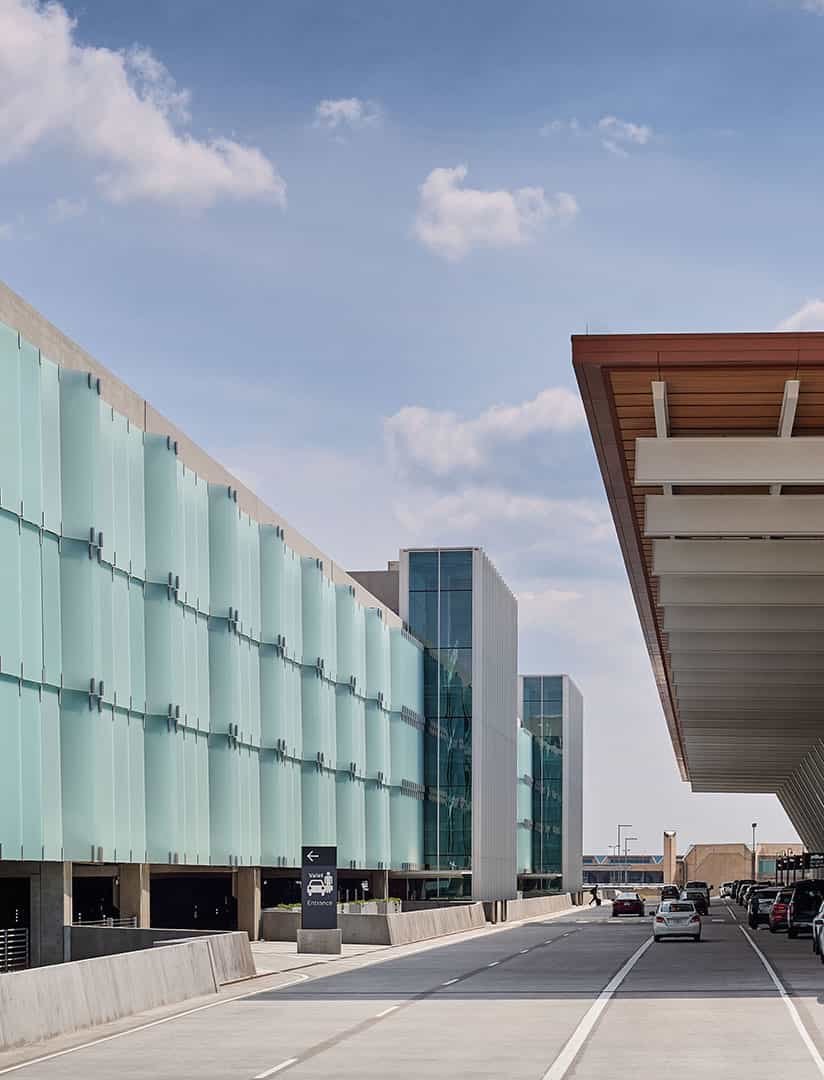 BNIM_KCI_ParkingGarage_01069_HR
